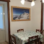 Mansarda Monte Bianco Apartment La Salle